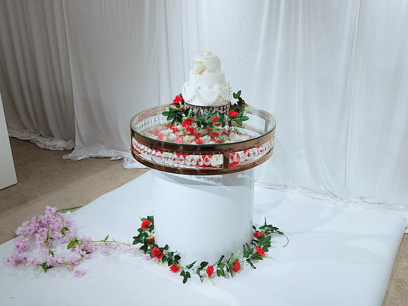 customized wedding dining table in various sizes for wedding ceremony Perfect Wedding Furniture-4